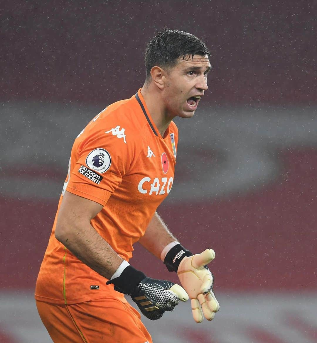 ダミアン・マルティネスさんのインスタグラム写真 - (ダミアン・マルティネスInstagram)「Outstanding away performance from everyone . It was good to be back at the Emirates ❤️ Clean sheet ✅ 3 points ✅. Increíble partido de todo el equipo , fue lindo volver al Emirates @avfcofficial」11月9日 7時24分 - emi_martinez26