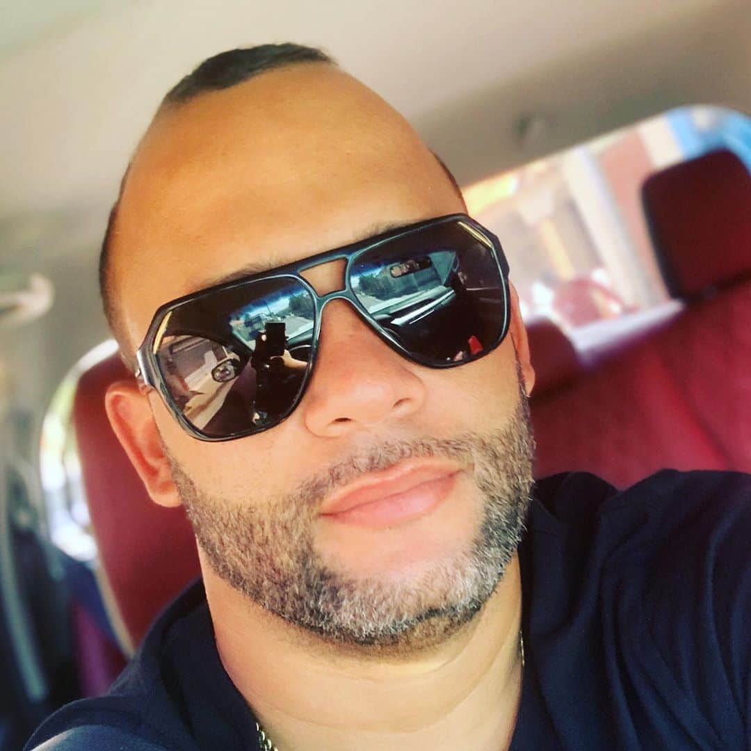 ジョーダン・ノルベルトのインスタグラム：「La pobreza es un estado mental. Cuidas tus pensamientos.,」