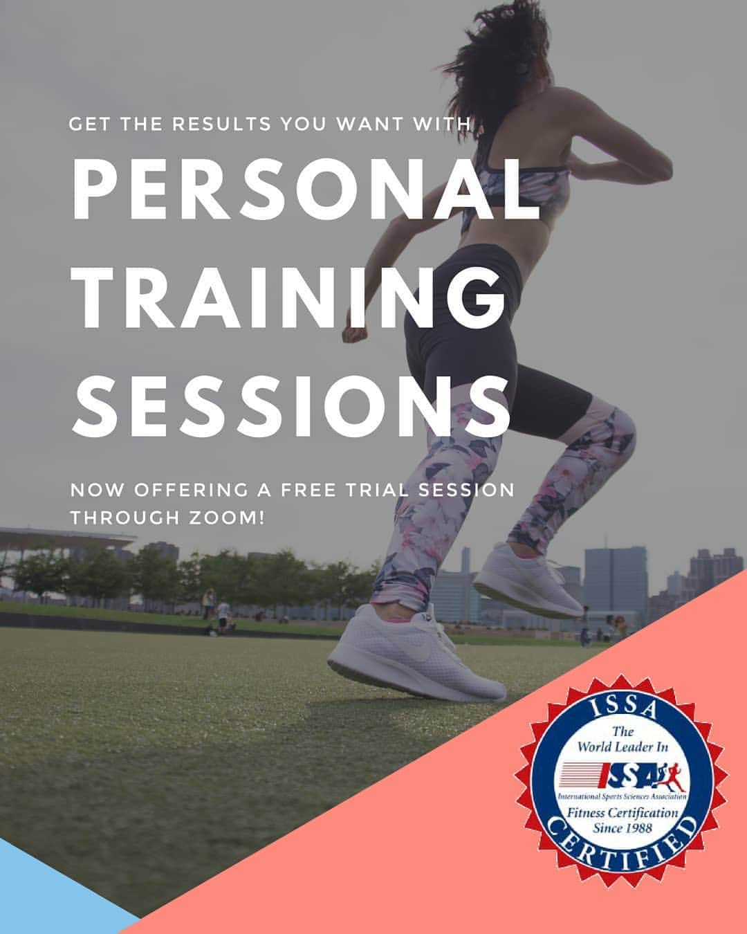 Lily Saito (齊藤莉理)のインスタグラム：「Hey all! It's been a while 😋  I am offering package deals to personal fitness training right to your own home (through zoom of course #2020 🤣), working with the equipment you own and individually customed workouts weekly from yours truly 💪🏻 Anybody can join and try for a free trial lesson. Comment below or DM me if interested in some fun one on one sessions!   More workout videos, tips and content coming up on my fitness page: @lilysaitofitness 💪🏻 Your support means the world. ❤ #LilySaitoFitness #PersonalTraining #ISSAOnline  |📸 @truthandlovephotography |」