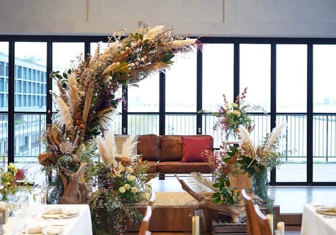 TAKE and GIVE NEEDS(T&G公式) のグルメインスタ