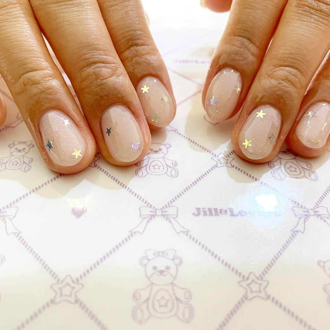 mamijinguのインスタグラム：「⭐️⭐️⭐️  #jillandlovers #nail #nailart #paragel #gelneil#gel #ネイル #ネイルアート #me #look #love #かわいい」