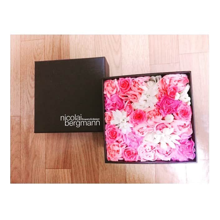茉玲さや那のインスタグラム：「﻿ Listen to your Voice…﻿ ﻿ Listen to my Heart…﻿ ﻿ ﻿ #Nicolai Bergmann﻿ #Flower﻿ #ハンナのお花屋さん﻿ ﻿ ﻿」