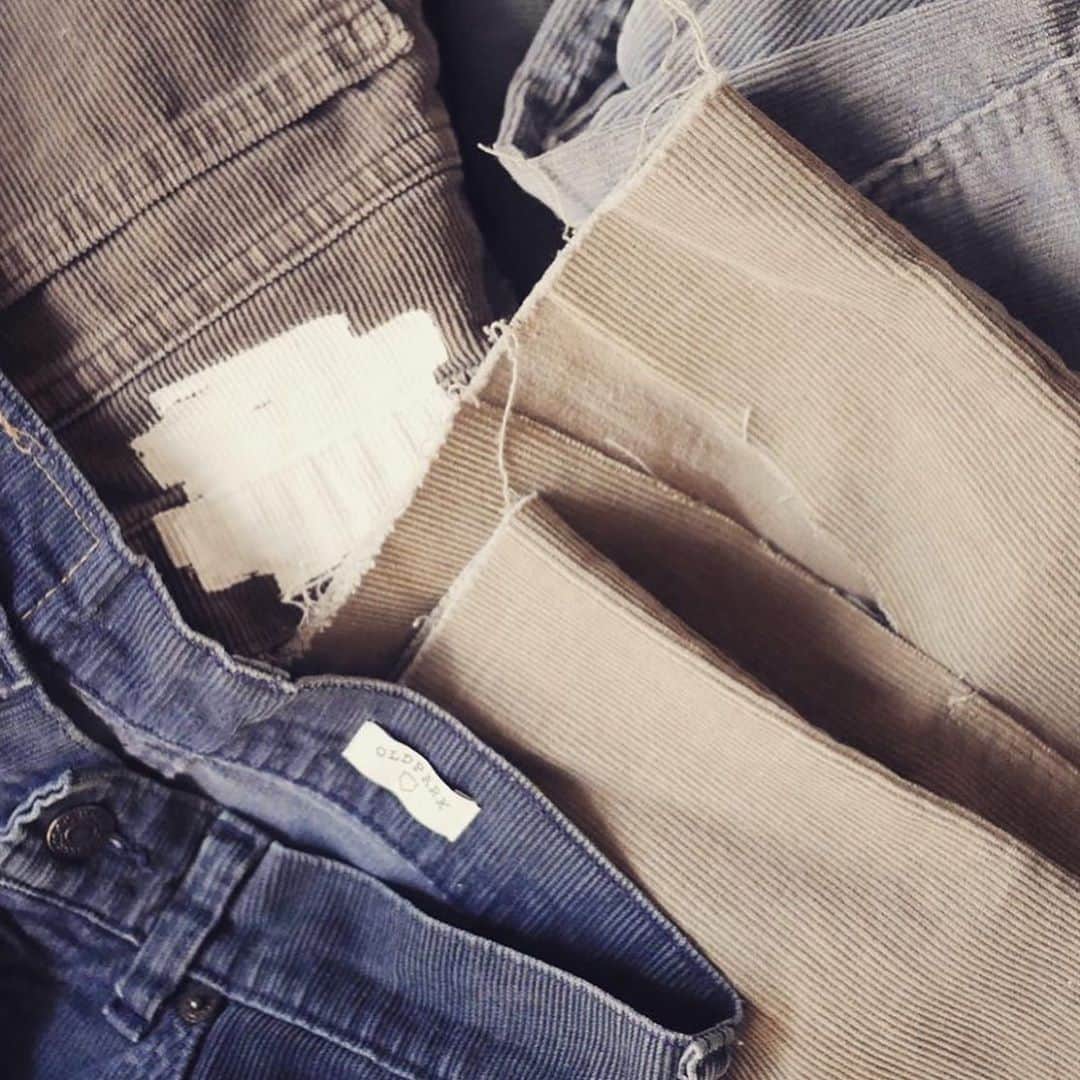 鑑田幸代さんのインスタグラム写真 - (鑑田幸代Instagram)「corduroy slit pants vintage  remake #oldpark #juqui #vintage」11月9日 22時54分 - yu_ki_yoo