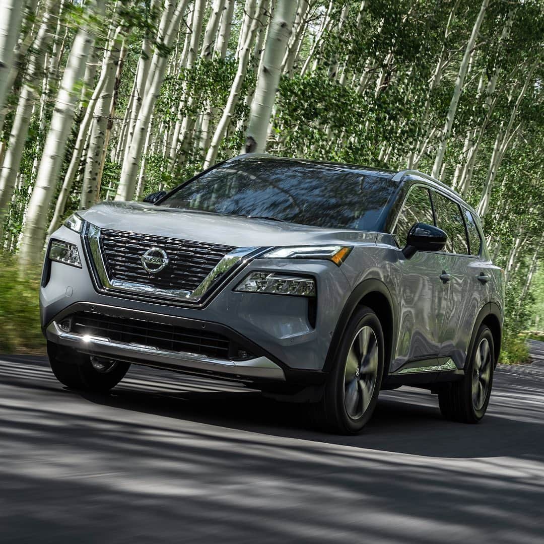 Nissan USA Official Instagram accountのインスタグラム：「Ready. Set. Rogue. #NissanRogue2021 #RogueGoneRogue」