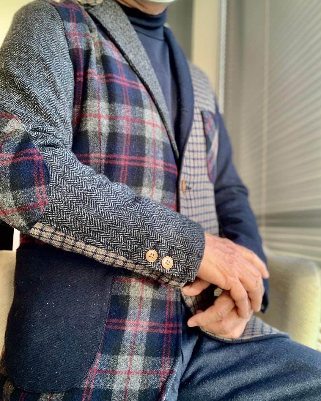 設楽洋さんのインスタグラム写真 - (設楽洋Instagram)「クレージーパターンおやじ❣️🤪✨  #newera #gaijinmade #johnsmed Rey #gta #seven #crazypattern #jacket #beamsf #beamsplus #mensfashion #オヤジファッション」11月9日 23時36分 - taracyan3