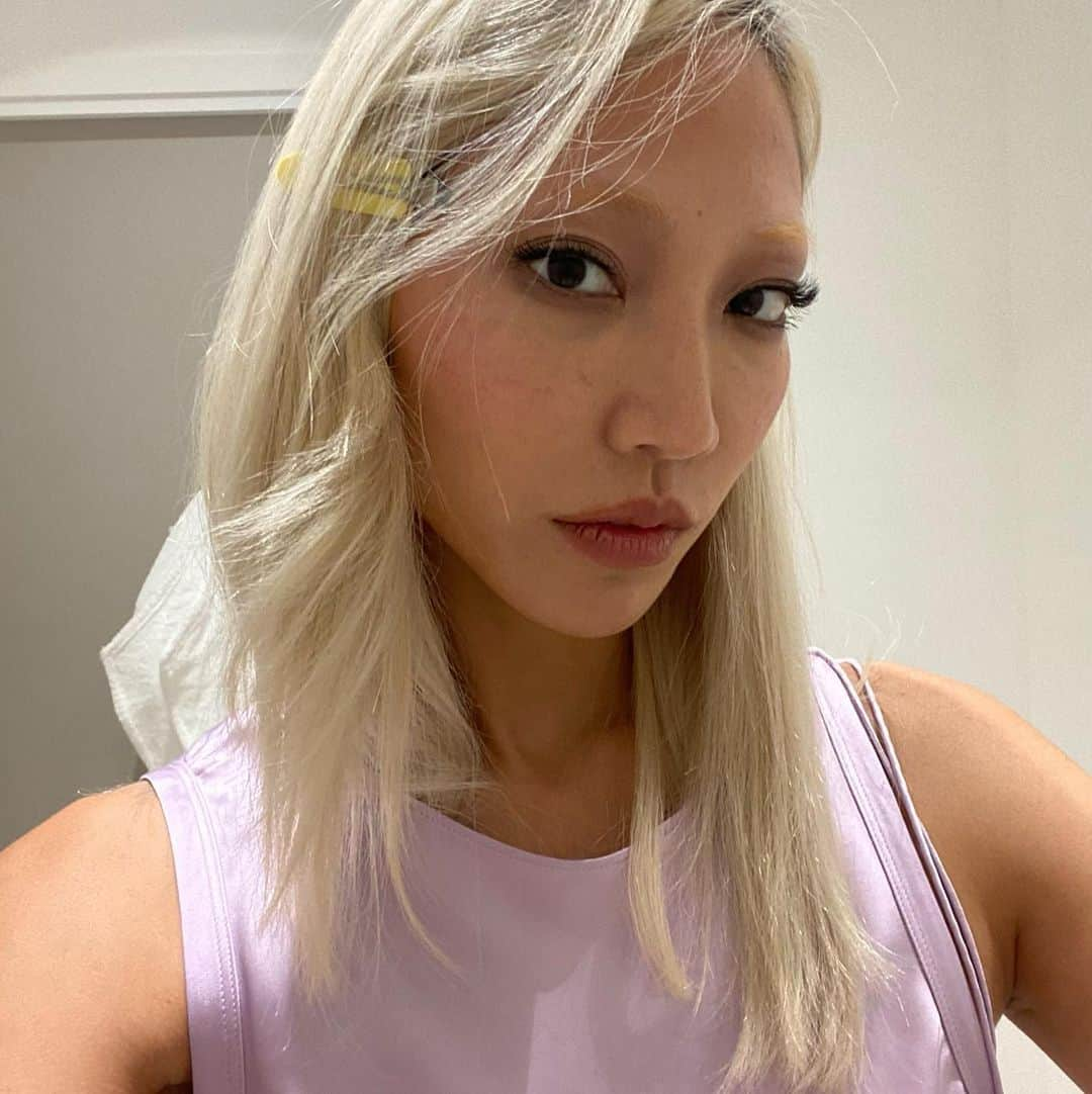 パク ・スジュさんのインスタグラム写真 - (パク ・スジュInstagram)「Purrell & Me: A 2020 Love Story🧴」11月9日 23時37分 - soojoo