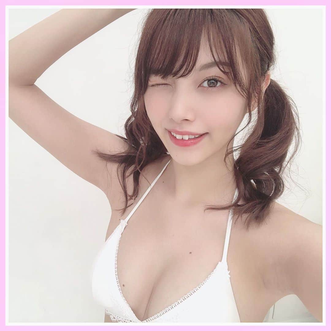 のインスタグラム：「.  ゼロイチファミリア×スピリッツ４０周年メモリアルブック  本日 11/9 発売です♡̆̈♩ 今年最後のゼロイチジャックです 🧸 みんなの応援のおかげで今回参加させてもらえました( ˃ ˂ഃ )✨ 水着もたくさんある中から自分で選んだんだよ〜☀️ 白で統一されてるけどらんらしいのを選びました♩ 天気もとっても良くて撮影がより楽しくできました(⁎•ᴗ•⁎)و✨ 書店、通販でも買えますのでぜひゲットしてください💗 #ゼロイチジャック #ゼロイチスピリッツ ﻿ #水着 #swimwear #gravure #gravureidol #girl #kawaiigirl #プール #プールサイド #寫真 #그라비아 #그라비아모델 #그라비아촬영 #ゼロイチファミリア」