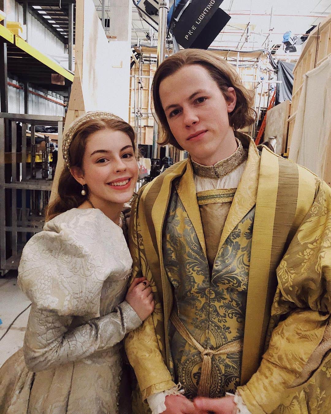 Amelia Gethingのインスタグラム：「And just like that, Ursula Pole becomes Lady Stafford 💍👑  Have you seen Episode 5 of #thespanishprincess yet? It’s a good’n! #bts」