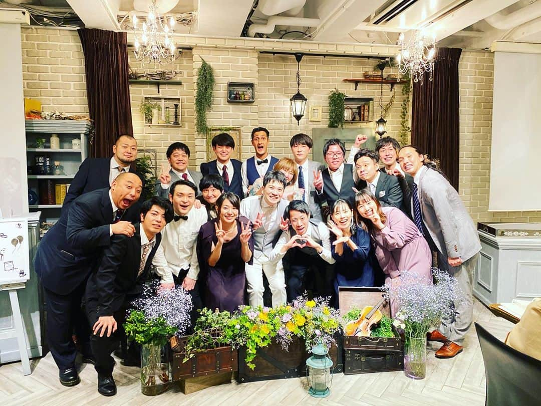 アモーレ橋本さんのインスタグラム写真 - (アモーレ橋本Instagram)「#センターうるし くん ご結婚おめでとう！  本当に素晴らしい エンターテイメント結婚式でした！  素敵な奥様と末長くお幸せに！  #ケイダッシュステージ」11月9日 23時59分 - bravo_hashimoto