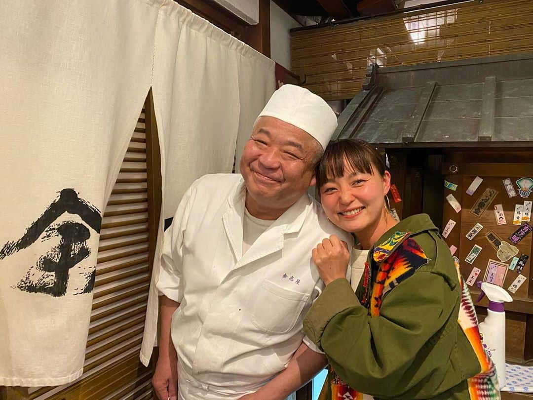 青山有紀さんのインスタグラム写真 - (青山有紀Instagram)「だいすきな余志屋さん🍶 鱧と松茸のフライ、鯖きずし、横輪とぐじお造り、果物白和え、鴨饅頭に八幡巻き…いつもながら、大好物オンパレードでした🙏😻」11月9日 15時26分 - yukiaoya