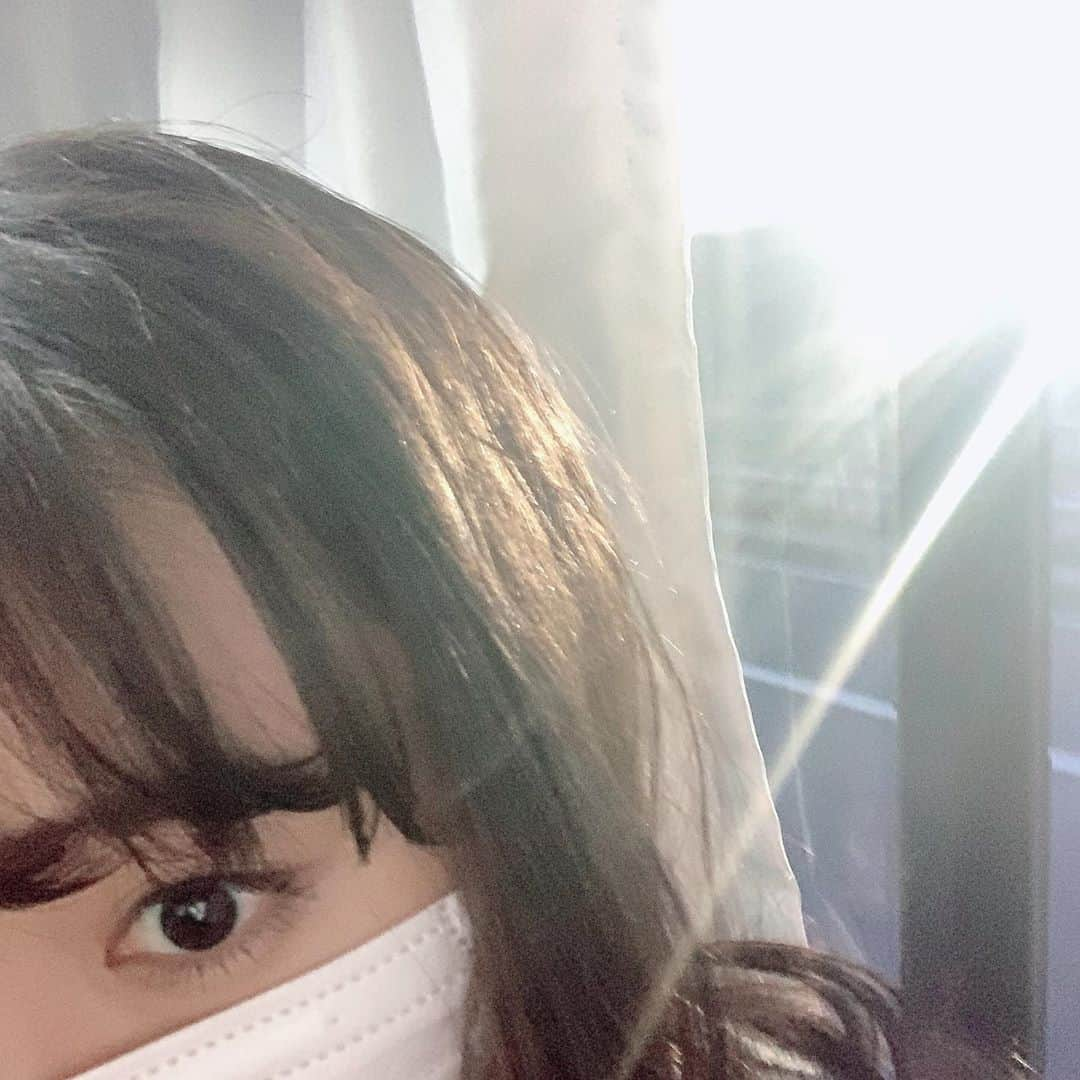 大友花恋さんのインスタグラム写真 - (大友花恋Instagram)「気持ちのいいお天気でしたー☀️ ニットの下の長袖が暑いくらい😂」11月9日 15時34分 - karen_otomo