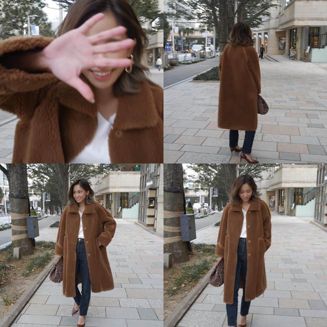 宮本沙恵のインスタグラム：「あした発売のTEDDY MOUTON COAT🐻 . IGTVで言い忘れましたがとっても軽いです🤎 今年もポケットの内側はモコモコです🧣 #myshawty#coat#ボアコート#ウールボア」