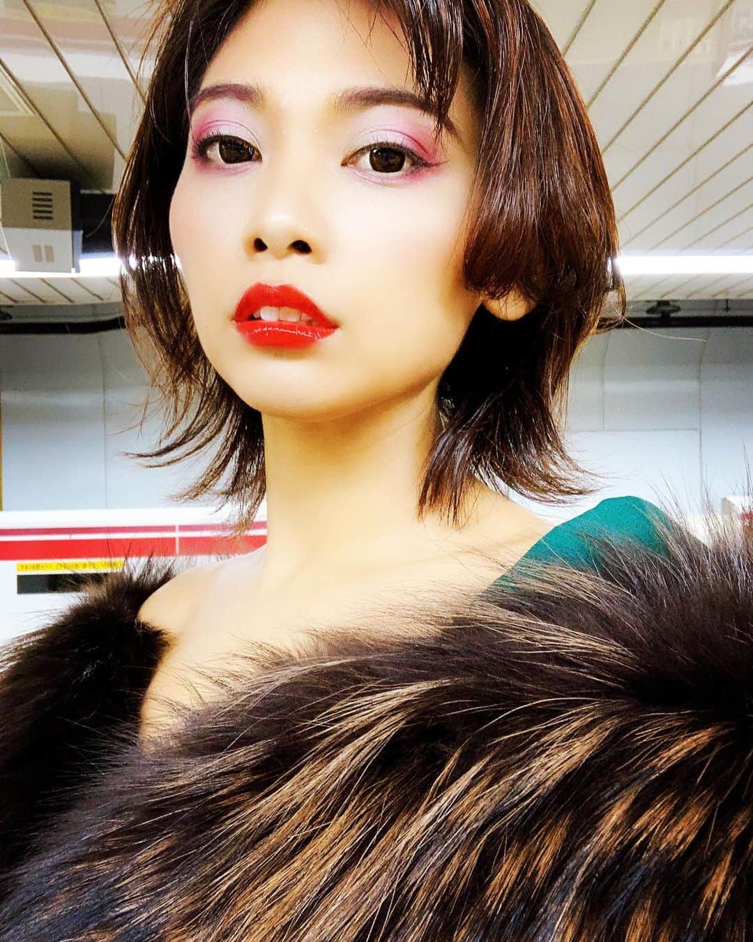叶ここのインスタグラム