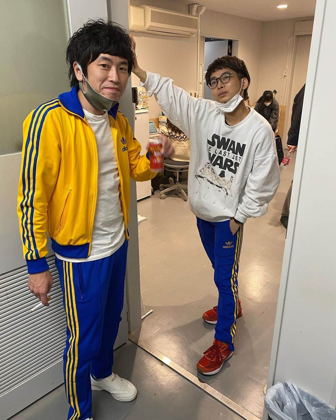 たいゆうきのインスタグラム：「【この先輩がいる部活入りたい、試合は地区予選で負けそうだけど】  純「練習してないんじゃなくて、伸びしろを明日に残してるだけな？」 B「早くガストでだべろうや〜」  #しずる 村上さん #bkb さん」