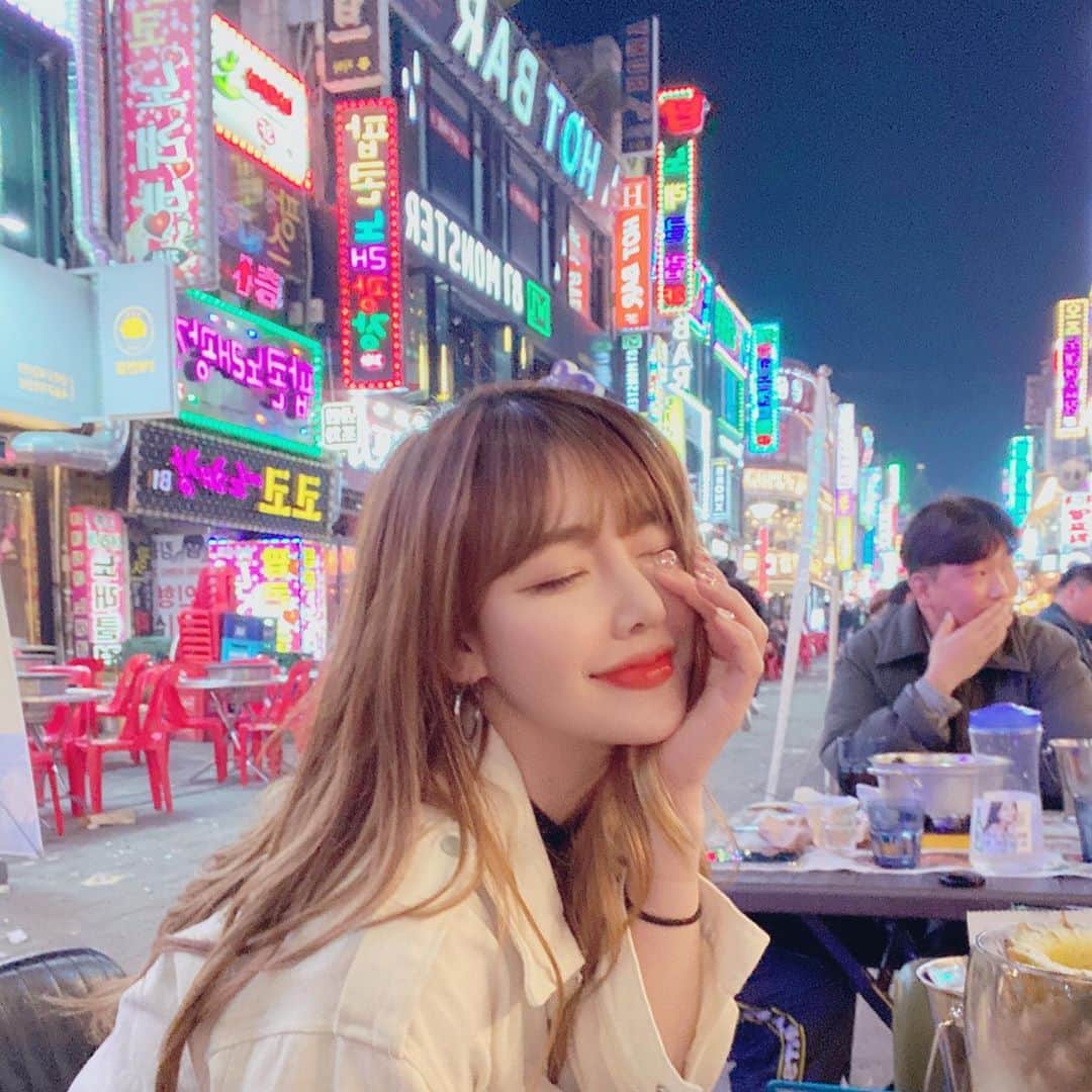 hyeriのインスタグラム：「#추워#그래도#야장이좋아#혜리#양꼬치#맛있다」