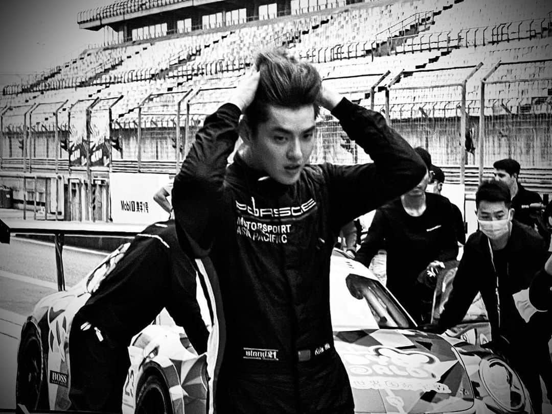 クリス さんのインスタグラム写真 - (クリス Instagram)「🏎️～」11月9日 18時02分 - kriswu