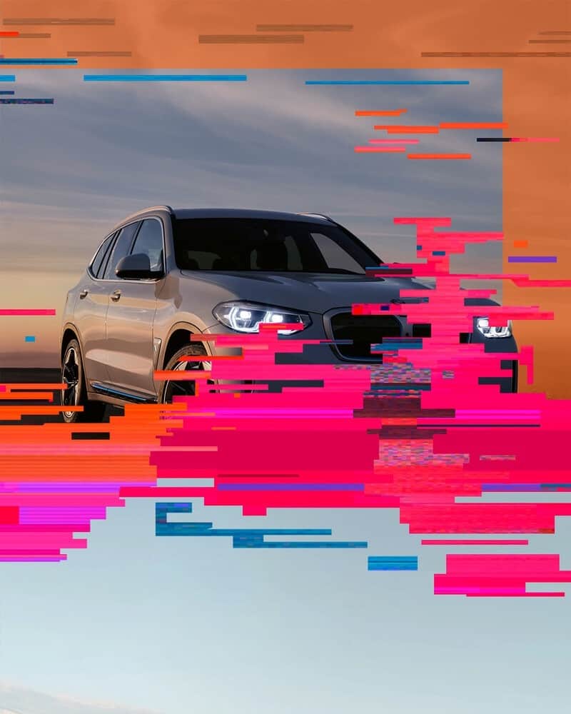 BMWのインスタグラム：「Paves the way towards an electrifying future. The first-ever, full-electric BMW iX3. #NEXTGen #THEiX3 #BornElectric #BMW @BMWi __ BMW iX3: Energy consumption in kWh/100 km (combined): 17.8–17.5. CO2 emissions in g/km (combined): 0. Further information: www.bmw.com/disclaimer」