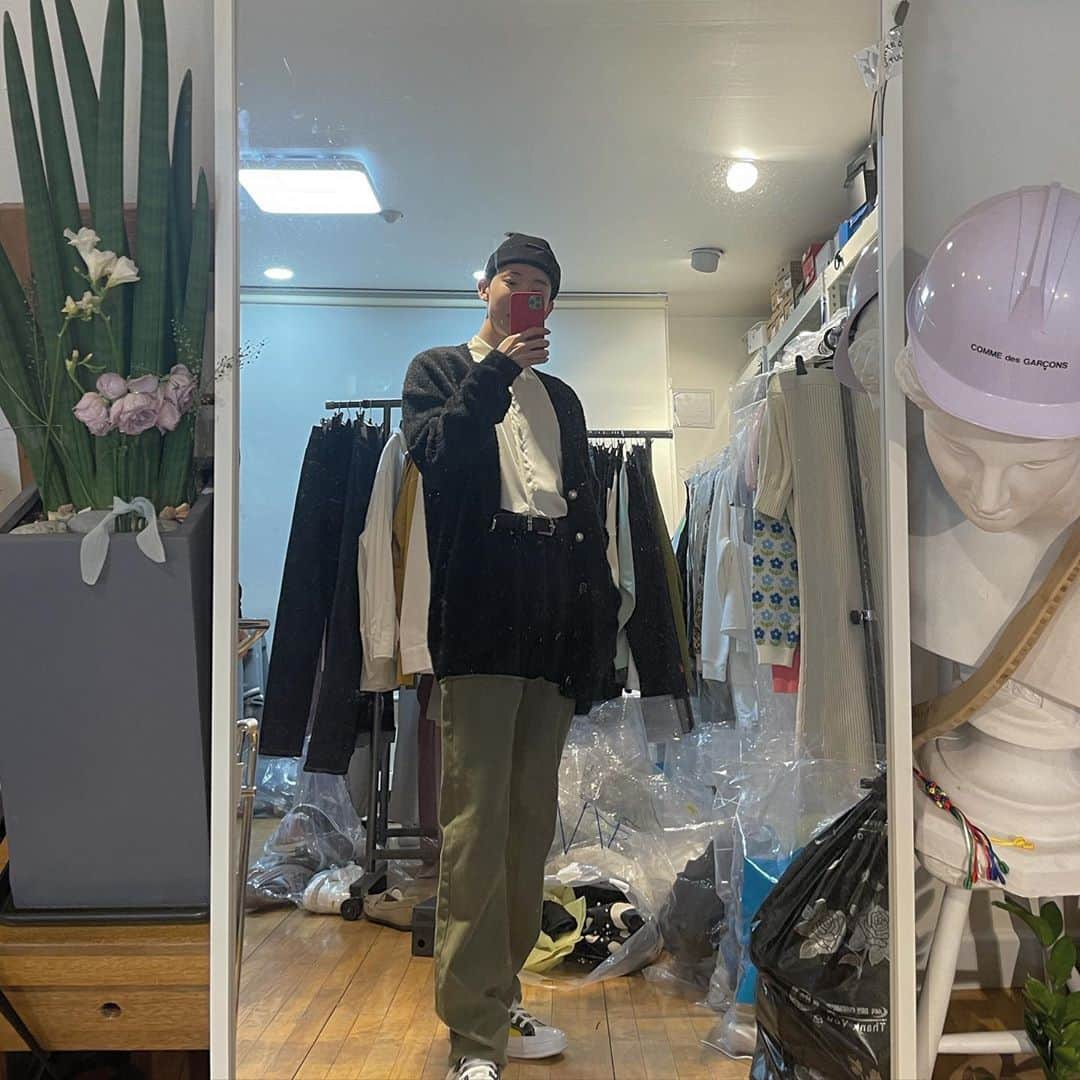 チョ・グォン さんのインスタグラム写真 - (チョ・グォン Instagram)「마법의거울」11月9日 18時07分 - kwon_jo