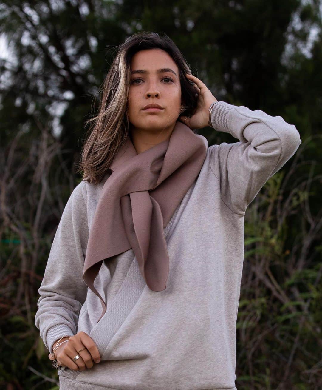 Shing02のインスタグラム：「F/W @gravestang by @masta_minch 📷 @seaven.wear Seaven Sweat x Waveform Scarf visit: e22.com/seaven」