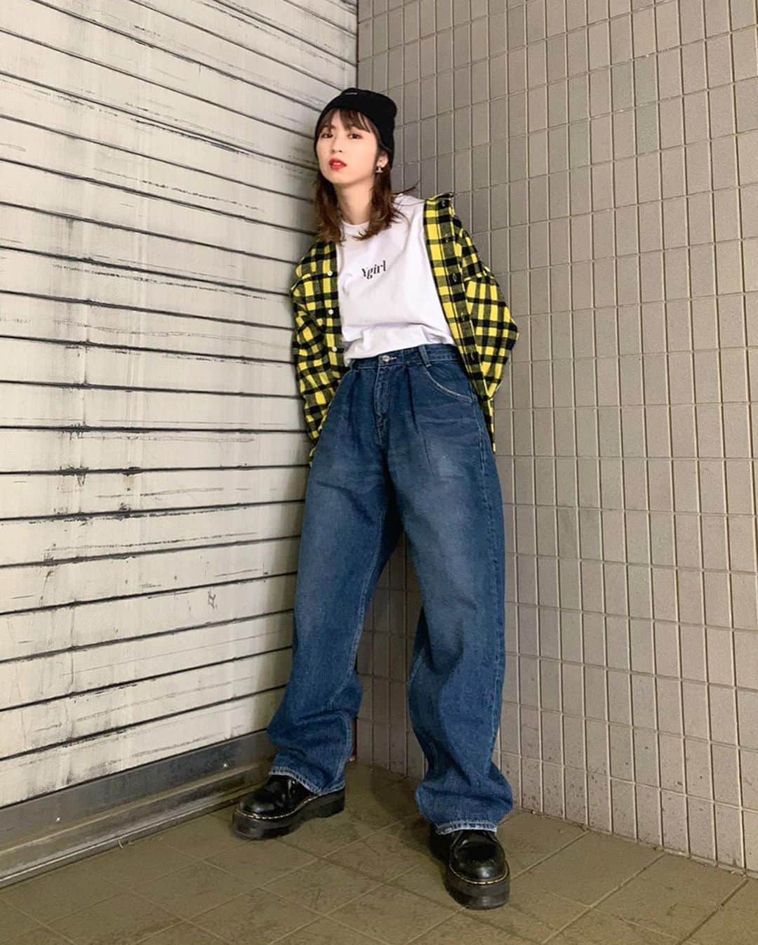 のインスタグラム：「#xgirl_ootd @pyn0504 151cm XLARGE/X-girl MINATOMIRAI STAFF ・ -------------------------- ・ ▪️SHAGGY PLAID L/S SHIRT　 ¥9,000+tax ▪️DICE BIG L/S TEE ¥6,000+tax ▪️WIDE TAPERED PANTS ¥12,000+tax ▪️PATCHED BEANIE ¥3,500+tax  ・ -------------------------- #xgirl #xgirljp #xgirlus #エックスガール」