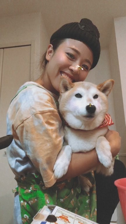 hoshinofumikaのインスタグラム：「シチュー作ったけどそんなうまくない！💔 冷やご飯は最高💓」