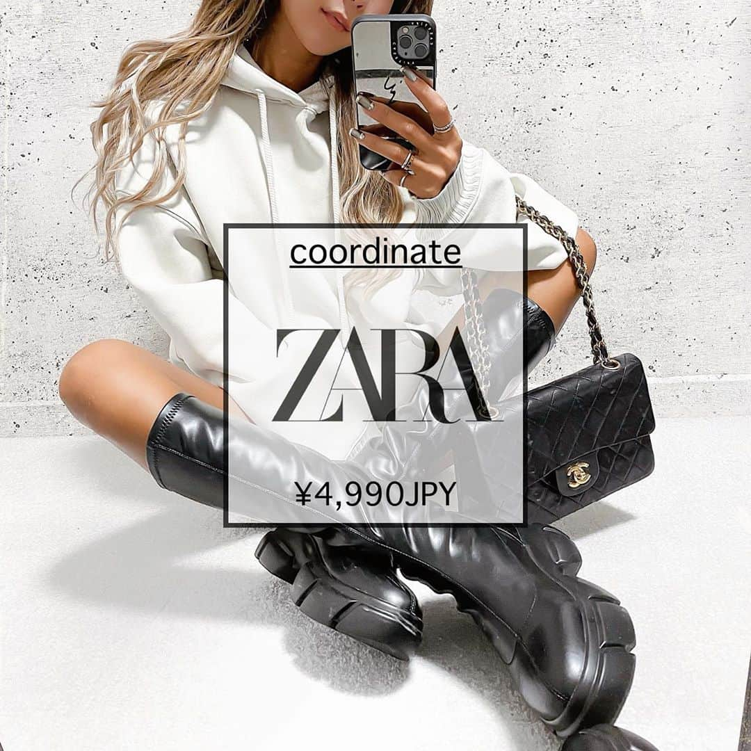 MARIさんのインスタグラム写真 - (MARIInstagram)「この前 @zara で買った プルオーバー♥︎♥︎♥︎ .  リブが可愛いんだけどすぐヨレそう。w .  #zarawomen #zara #zarafashion #jouetie #zarastyle #ザラジョコーデ #ザラジョ #ザラコーデ #ザラ購入品  #パーカーコーデ #パーカー #オーバーサイズ #カジュアルコーディネート #カジュアルファッション #カジュアルスタイル #ラフコーデ #モノトーンコーデ #ジュエティ #ロングブーツ #ブーツコーデ #ビッグシルエット #プルオーバー #ファストファッション #プチプラミックス #プチプラ高見えコーデ」11月9日 20時20分 - mar1990_