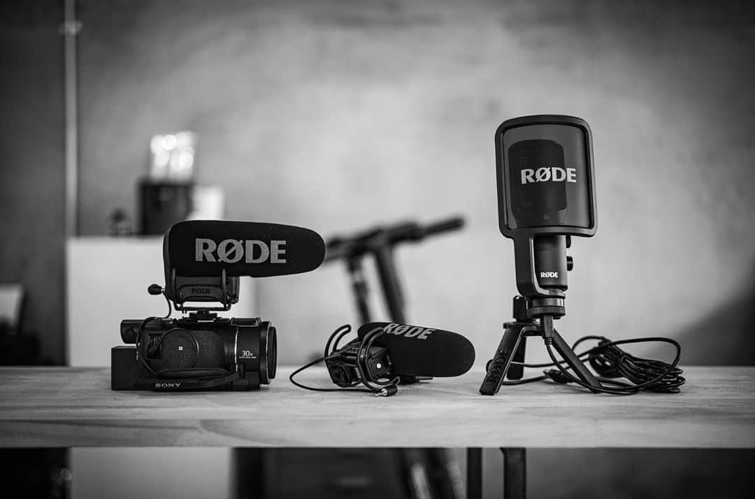 FIVE FOCUS takarada_officialさんのインスタグラム写真 - (FIVE FOCUS takarada_officialInstagram)「Collection of voice microphones at @rodemic   #rodemic #rode #mic #マイク #音声 #集音マイク #YouTube #pv撮影 #cm #企業pr動画 #撮影機材 #osaka #fivefocus #design #デザイン会社 #デザイン #web #dtp #shop #建築デザイン #写真撮影 #leica #leicaphotography #leicam10monochrom   @mottosatoshi @soborodon22 @shimisun @mkyohei @gon.taku08 @okome.bb @momikomitv @masayart @scr_angler_kyobashi @kazuma___miura @fumihikokawaura @reo0615」11月9日 20時17分 - takaradayuuya