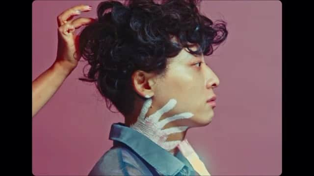 永瀬由衣のインスタグラム：「SMOKY PINK TOKYO LOVE STORY  Special Video for @hyper_cheese_mz   Model : Taiki Kudo(Da-iCE )  Art Direction : Yui Nagase(LEMONLIFE) Photography : Riu Nakamura(Un.inc)  Stylist : Koromo Ishigaya Hair : Takayuki Shibata(SIGNO) Make : Shino Ariizumi(Y’sC) Prop : Megumi Naito(VOLTA)  Movie : Asuya Hamada Colorist : Ichito Saito Special Thanks : Kumiko Takaki」