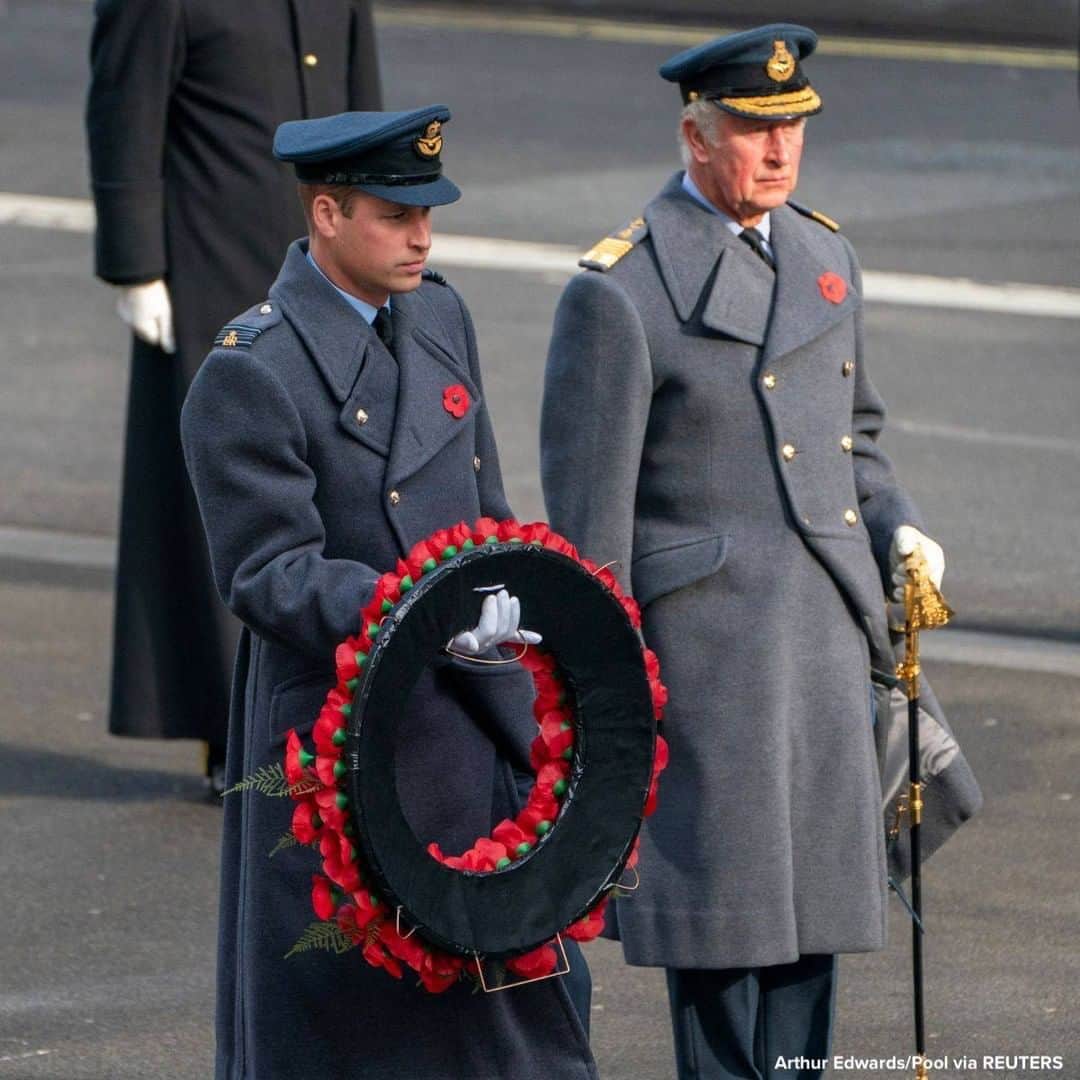 ABC Newsさんのインスタグラム写真 - (ABC NewsInstagram)「Charles, Prince of Wales, and Prince William, the Duke of Cambridge, attend the National Service of Remembrance at The Cenotaph amid the coronavirus pandemic in London.」11月9日 20時33分 - abcnews