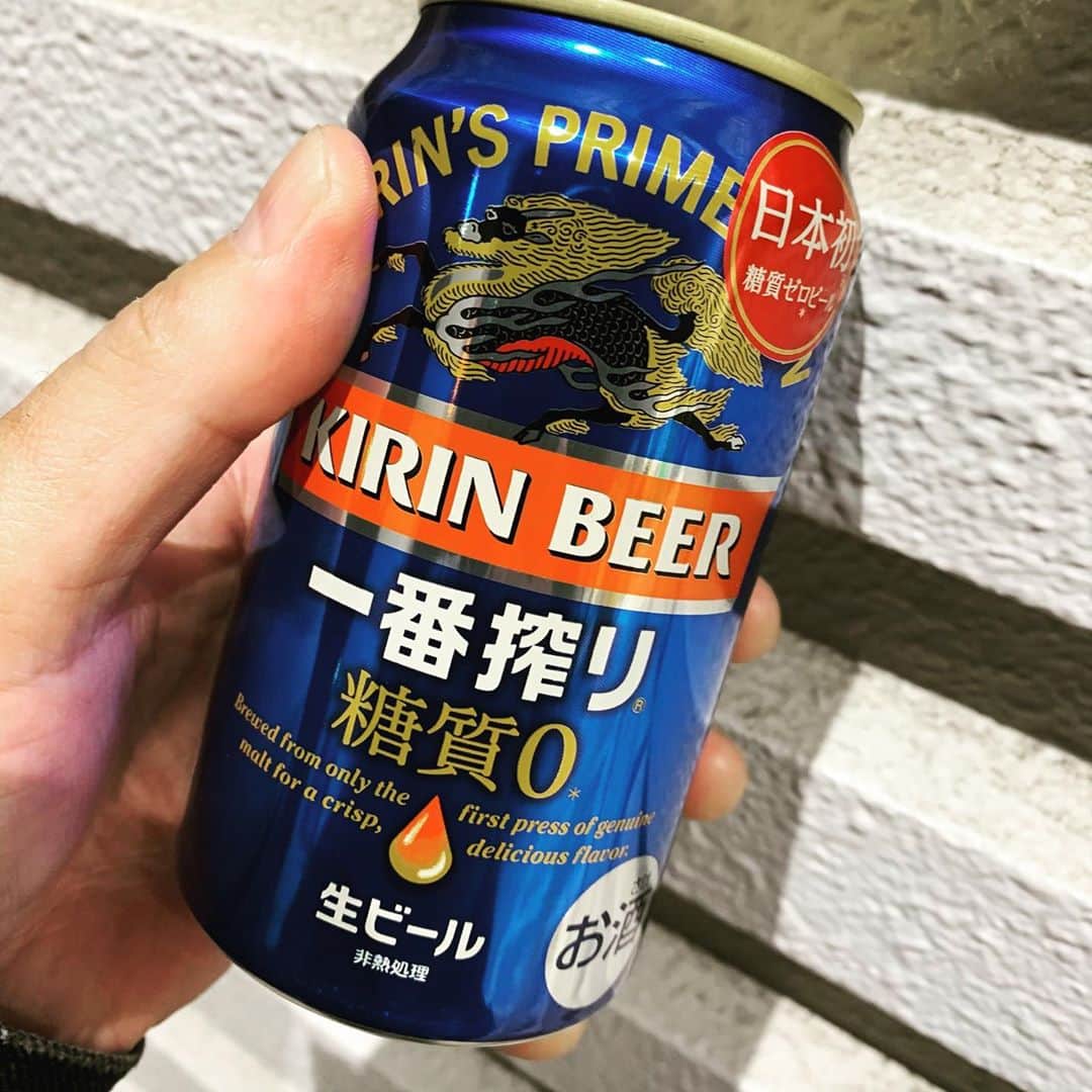 飯田カヅキさんのインスタグラム写真 - (飯田カヅキInstagram)「業務終了、即酒！﻿﻿ ﻿ #beer #ビール #kirin #キリン一番搾り糖質ゼロ」11月9日 20時40分 - kazukiiida_strange