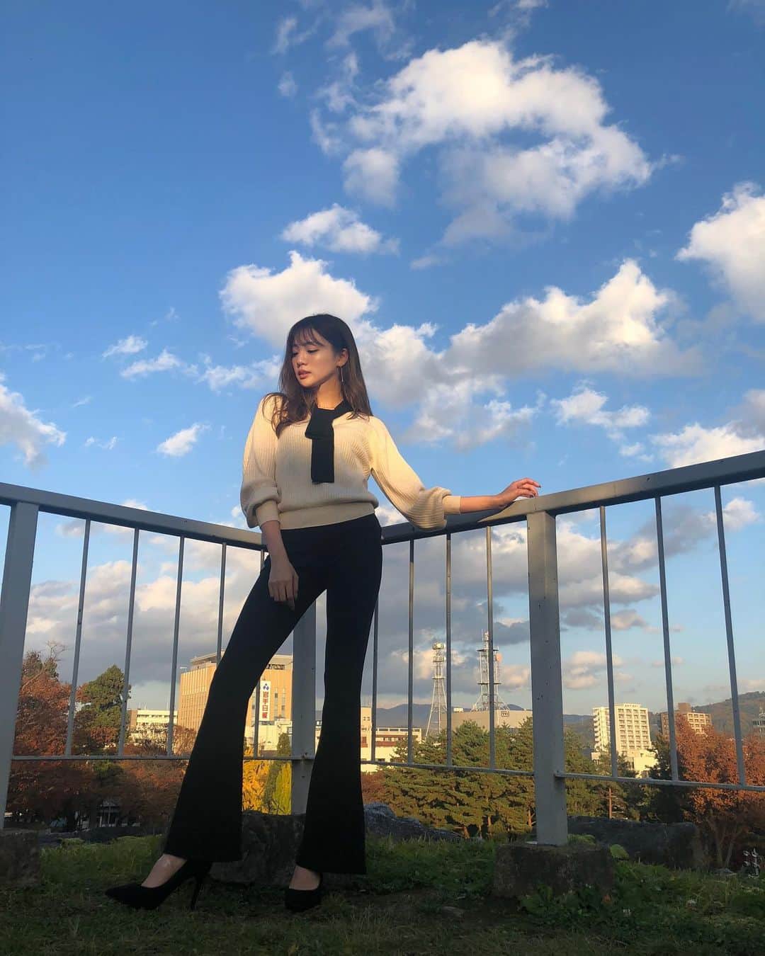 志田友美（ゆうみん）のインスタグラム：「岩手は紅葉キレイだった🍁」