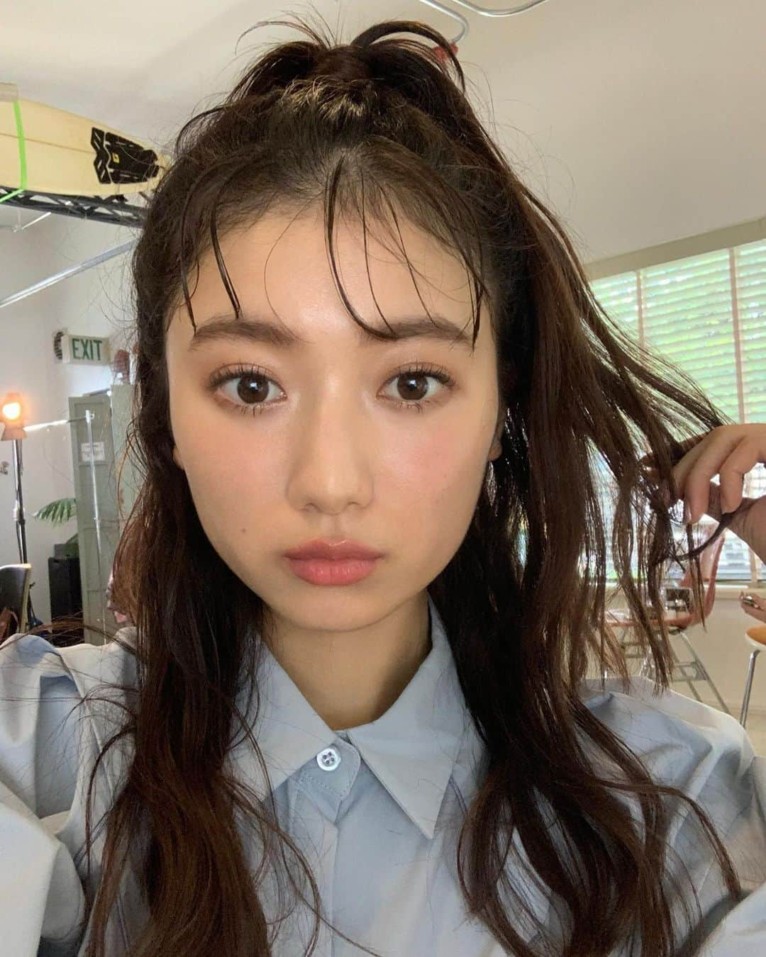 齊藤英里さんのインスタグラム写真 - (齊藤英里Instagram)「ヘアメイクがかわいい🍍」11月9日 21時40分 - erisaito.official