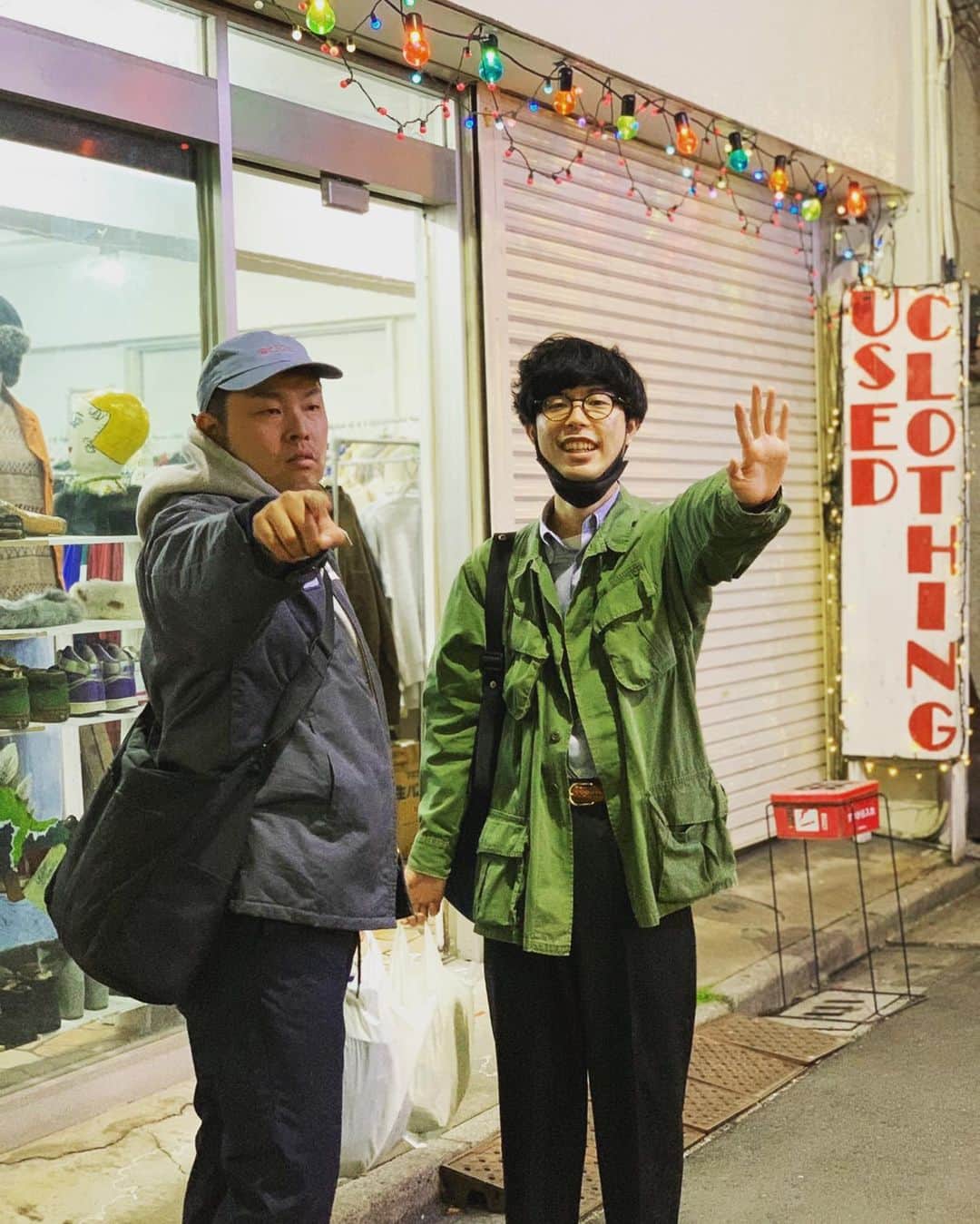 なかがわりょうのインスタグラム：「御徒町で最高の！！！！ おいしすぎるもつ焼きとおしゃれ安い古着というこの世の全て！！！！ 横にいるのはドリフィン高橋&がんばる太郎！なおさらの最高Best！！！！！」