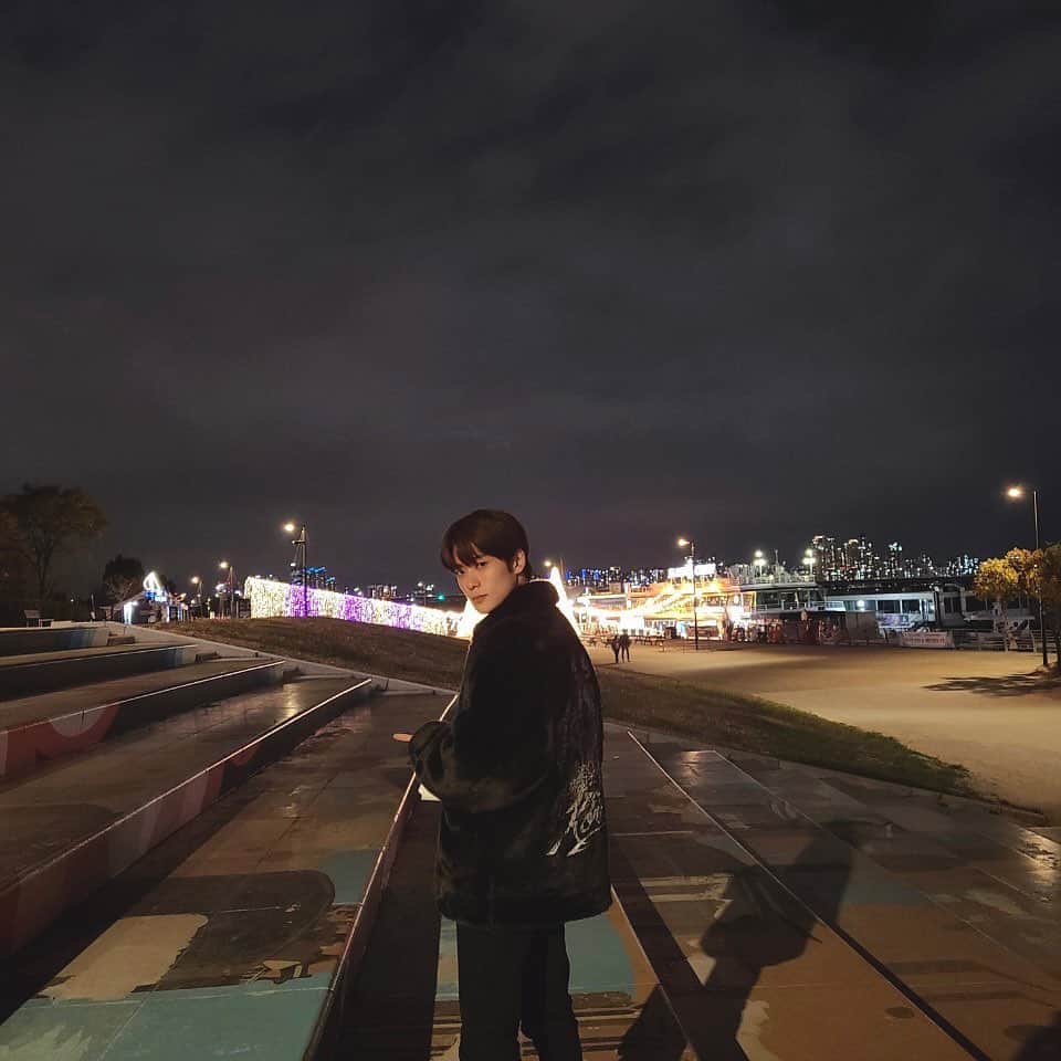 ジェヒョンさんのインスタグラム写真 - (ジェヒョンInstagram)11月9日 21時57分 - _jeongjaehyun