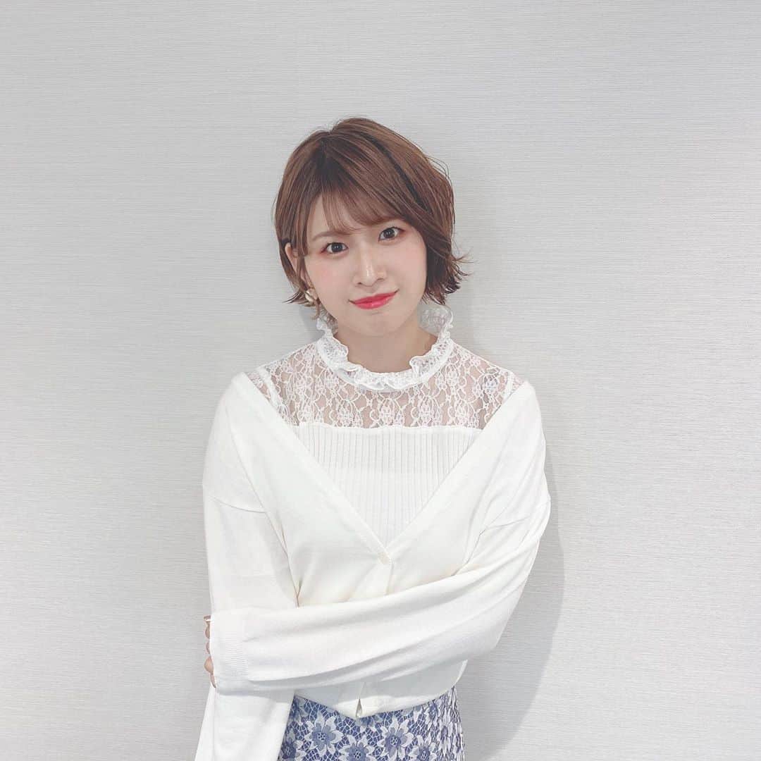 のインスタグラム：「改めまして。 本日24歳を迎えました！ たーくさんのお祝いメッセージ、ありがとうございます✨ . 皆さんと会える機会がこれから少しずつ増えていくことを祈って、またこの一年元気や笑顔を届けられるように頑張ります！これからもよろしくね⭐️」