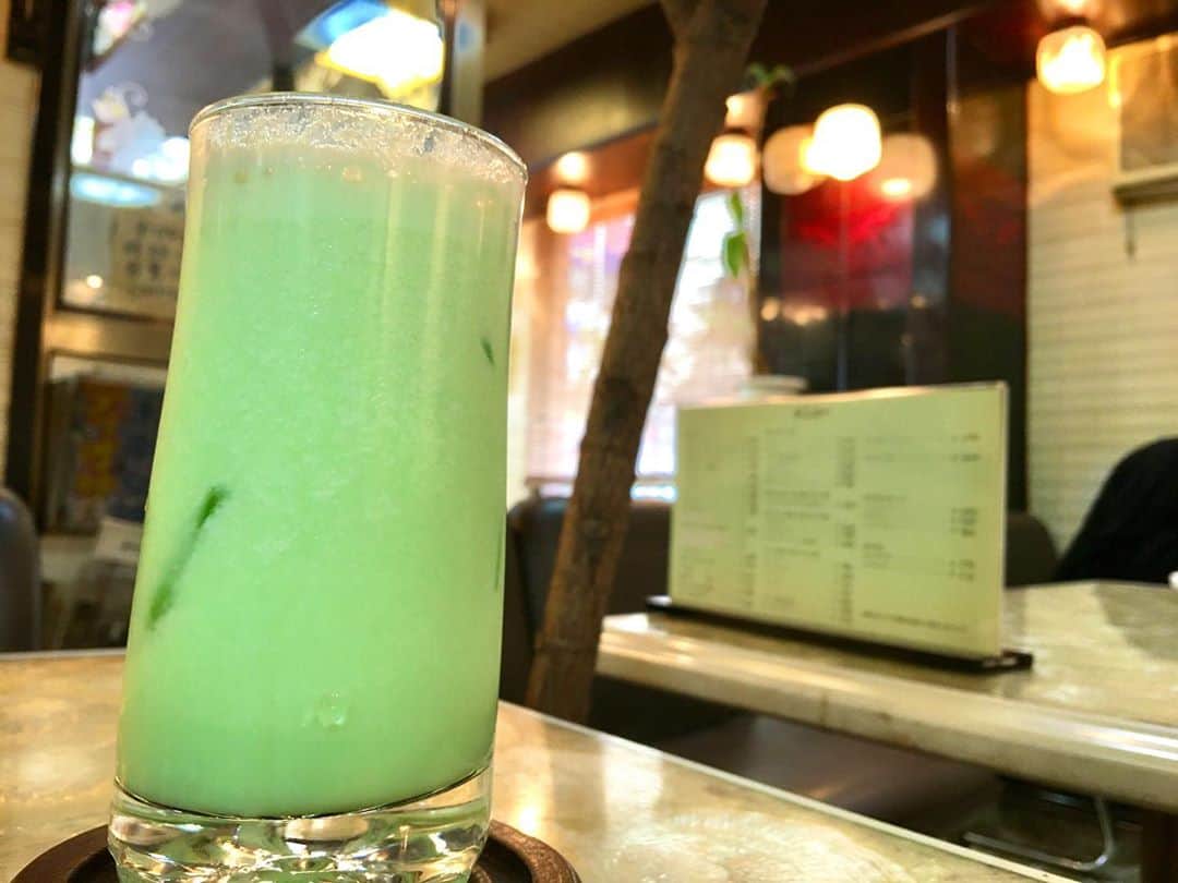 GO!皆川さんのインスタグラム写真 - (GO!皆川Instagram)「モーゼのパスタ食べて、ルーブルの生メロンジュースを飲む。🍝🍈  #皆川の休日」11月9日 21時55分 - go_minagawa