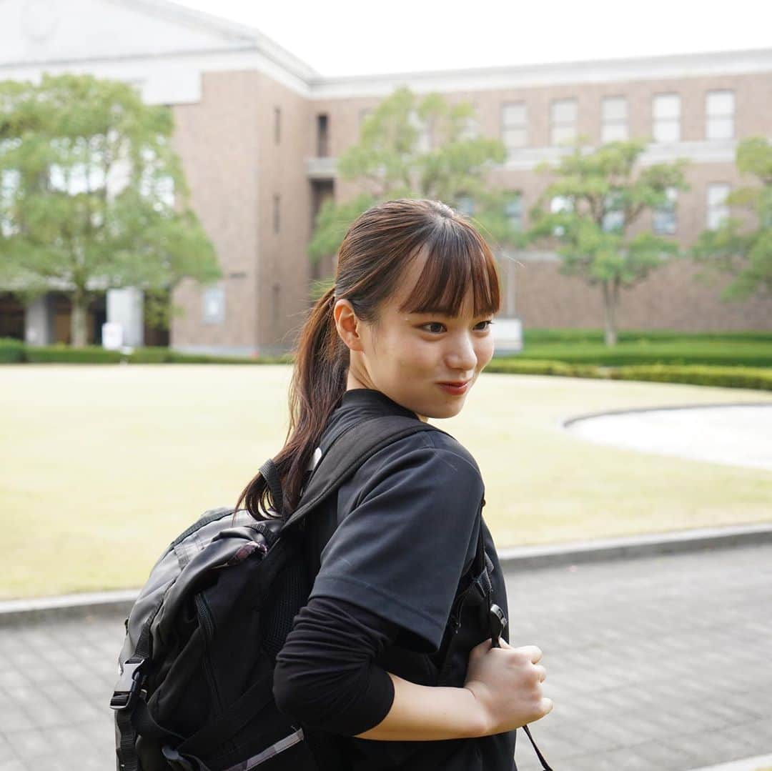 山田千加さんのインスタグラム写真 - (山田千加Instagram)「月曜日お疲れさまです♪  莉瑛子ちゃん @mckg2020_no2 との 初コラボインスタライブ💛 見にきてくださった方ありがとうございました🥰  今日は朝から課題をして午後は部活の自主練へ🤸‍♀️ 月曜日はいつもオフなので 週初めから部活に行くのは新鮮でした☺️✨  今は中間試験＆オンライン授業で課題がたくさん😱 学生の本業は学業なので頑張らなくちゃですね( *˙ω˙*)و  投票していただけるのも今日含めあと10回 本日も投票よろしくお願いします🍀  #ファイナルイベント #11月22日 #ミスキャンパス同志社2020 #ミスキャンパス同志社 #ミス同志社 #ミスキャン #ミスコン」11月9日 22時11分 - misscd2020_yc02