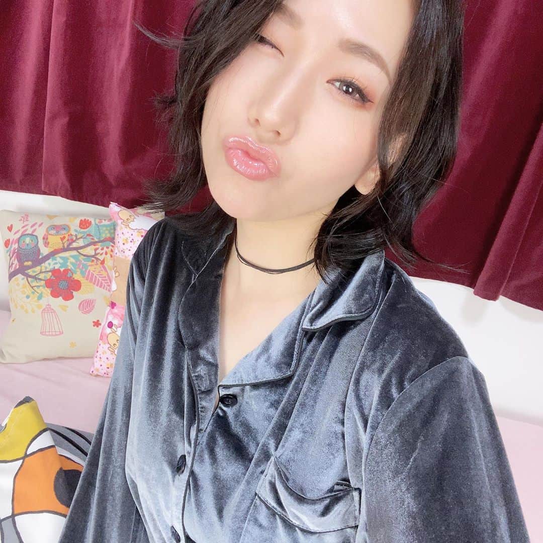 佐山愛 