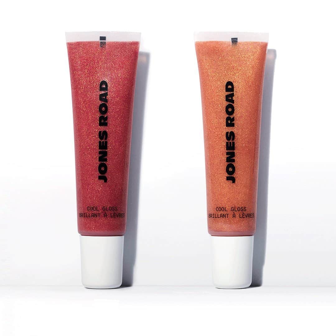ボビー・ブラウンのインスタグラム：「New colors. Works on anyone. Gold or Pink. It’s that simple. @jonesroadbeauty」