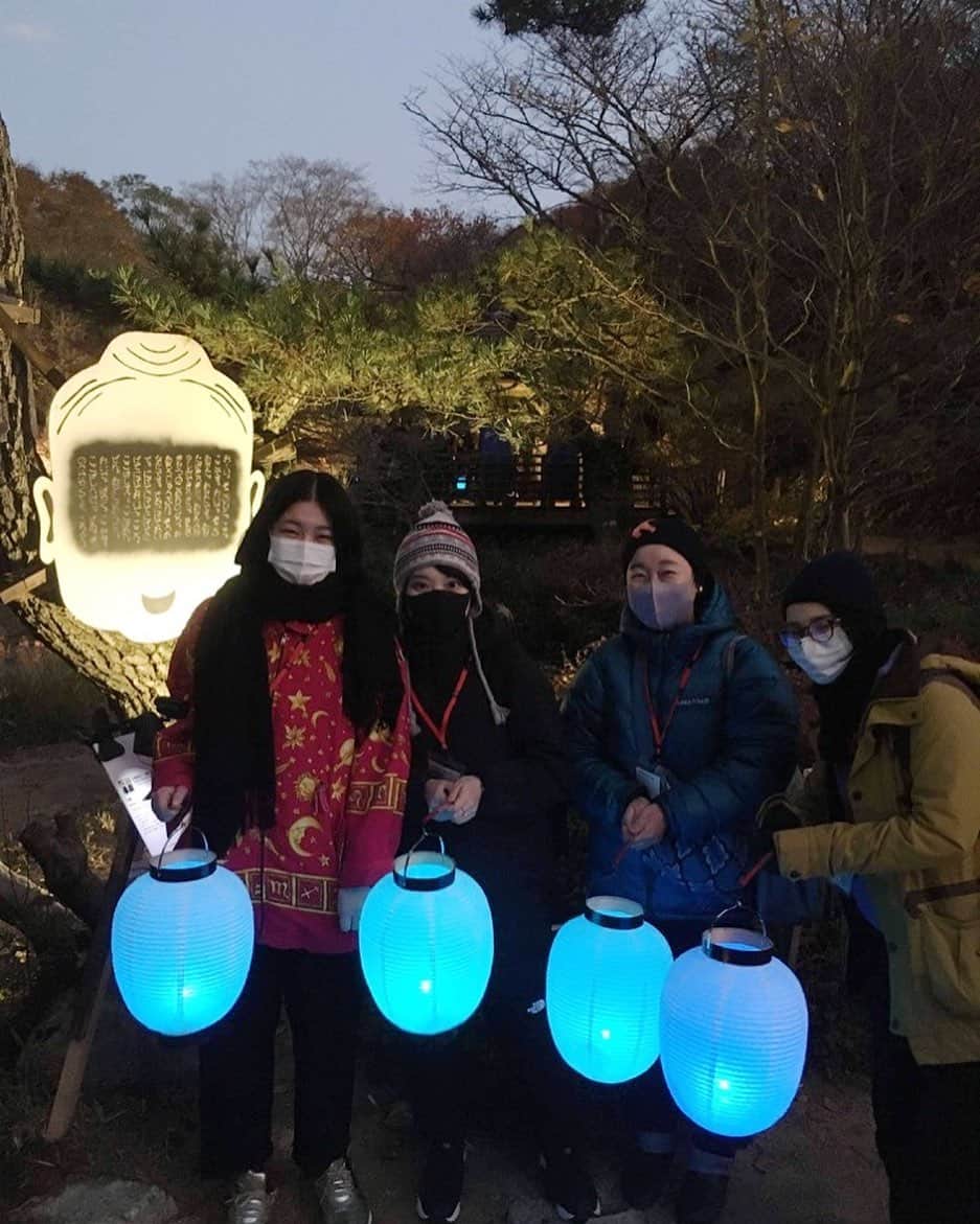 藤野可織のインスタグラム：「遠足の思い出🏮🏮🏮🏮」