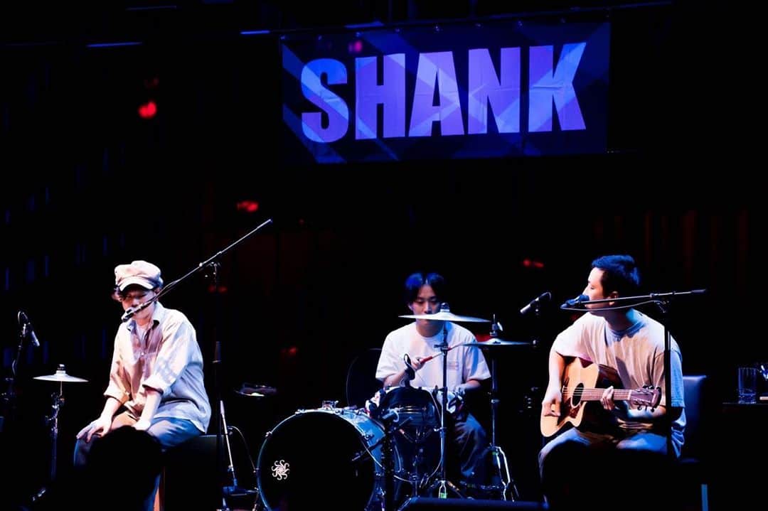 池本雄季のインスタグラム：「2020.11.9[MON] SHANK ACOUSTiC TOUR Billboard Live YOKOHAMA 第二部  photo by @naoto_iwabuchi_   #shank #shank095 #shank095jpn」