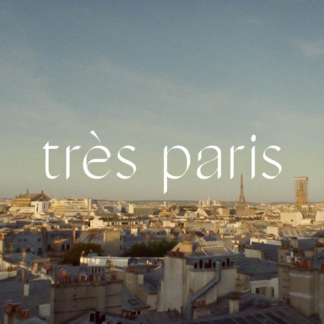 Longchampのインスタグラム：「Longchamp is proud to present: Très Paris. Our next new campaign which captures the storied history and inimitable spirit of our 72-year-old Parisian fashion house.   #TresParis not only defines Paris as a city ... but as an authentic attitude expressed with femininity, independence and freedom. Whether you are in the 1st arrondissement of Paris or on the other side of the world, you can embody this attitude, and be #LongchampTresParis.   Stay tuned for the first campaign, set to debut in the coming weeks!   #LongchampSS21 #Longchamp」