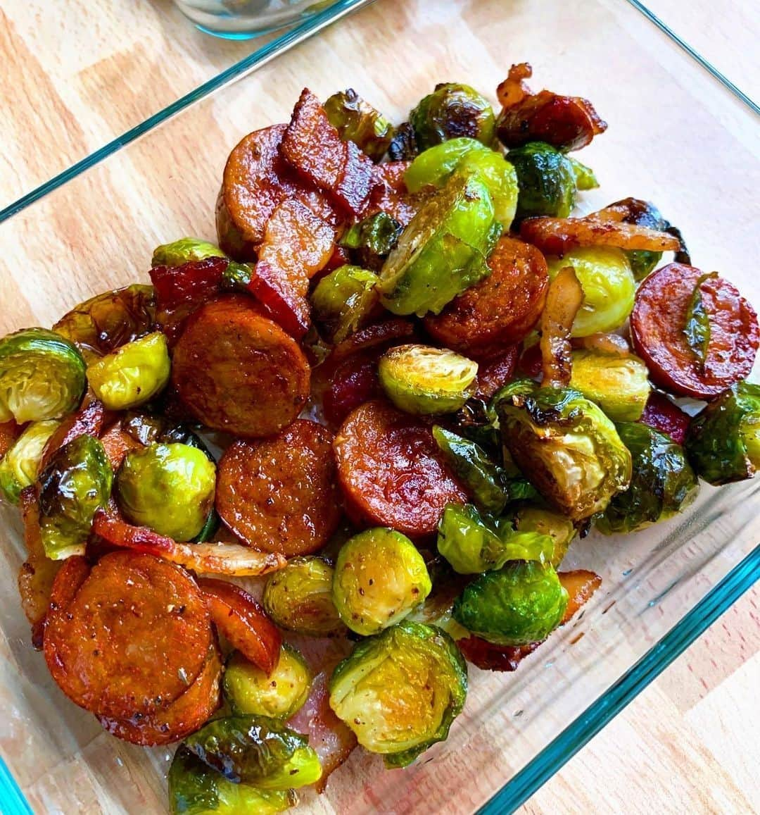 Flavorgod Seasoningsさんのインスタグラム写真 - (Flavorgod SeasoningsInstagram)「Flavor God Customer @keto_rebel Bacon, Sausage and Brussel Sprouts... Oh My!⁠ -⁠ KETO friendly flavors available here ⬇️⁠ Click link in the bio -> @flavorgod⁠ www.flavorgod.com⁠ -⁠ Heat oven to 400 degrees. Spread out Brussels sprouts, smoked sausage and bacon on sheet pan. Drizzle with oil, salt and pepper; toss to coat.⁠ ⠀⁠ Roast for 30 to 35 minutes, stirring after 20 minutes, until Brussel sprouts are tender and bacon is cooked.⁠ -⁠ Flavor God Seasonings are:⁠ 💥 Zero Calories per Serving ⁠ 🙌 0 Sugar per Serving⁠ 🔥 #KETO & #PALEO Friendly⁠ 🌱 GLUTEN FREE & #KOSHER⁠ ☀️ VEGAN-FRIENDLY ⁠ 🌊 Low salt⁠ ⚡️ NO MSG⁠ 🚫 NO SOY⁠ 🥛 DAIRY FREE *except Ranch ⁠ 🌿 All Natural & Made Fresh⁠ ⏰ Shelf life is 24 months⁠」11月10日 2時02分 - flavorgod