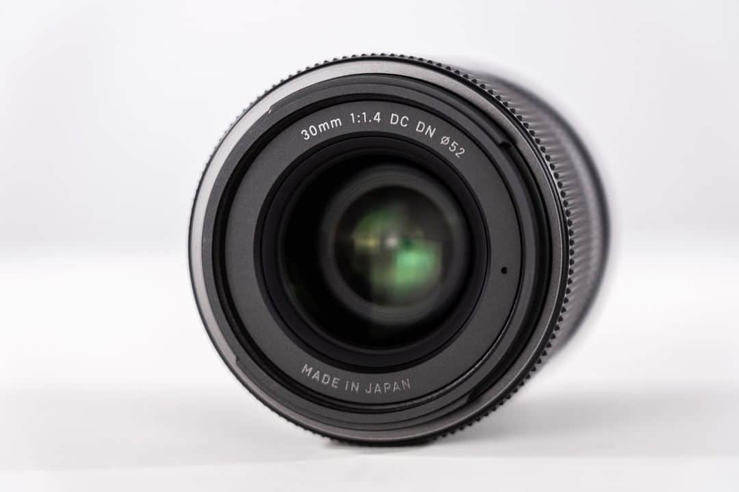 Sigma Corp Of America（シグマ）さんのインスタグラム写真 - (Sigma Corp Of America（シグマ）Instagram)「Fast, high-quality prime lenses aren't just for full-frame... check out the SIGMA F1.4 DC DN Contemporary trio, available for crop-sensor mirrorless cameras like the Sony A6000 series, Canon EOS M, Olympus and Panasonic Micro Four Thirds cameras, and our own L-Mount!  With wide maximum apertures, compact size and outstanding image quality, these prime lenses will bring your camera to a completely new level.  Plus, E-mount and L-mount versions are compatible with full-frame cameras for a super compact video rig or travel-friendly prime option.  bit.ly/dc-dn-trio  #SIGMA #sigmaphoto #primelens #primelenses #sigma16mmf14 #sigma30mmf14 #sigma56mmf14 #dcdn #sigmadcdn #mirrorless #cropsensor #APSC #wideangle #wideanglelens #standardlens #portraitphotography #portraitlens #emount #lmount #eosm #microfourthirds #m43」11月10日 2時23分 - sigmaphoto