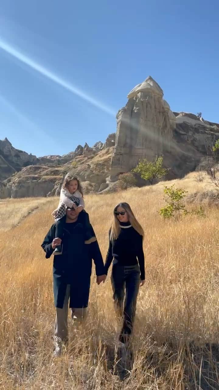 Mathilde Goehlerのインスタグラム：「Never seen a more beautiful place 🤍」