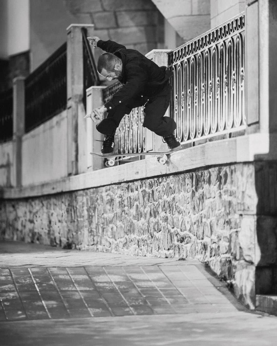 adidas Skateboardingのインスタグラム：「PUIG /// Lucas bumps to switch back tail in the new PUIG black and gum. Swipe right for a glimpse. Landing in skate shops and online at adidas.com/skateboarding November 17th. • #adidasSkateboarding #LucasPuig #LaMarqueAux3Bandes 📸 @semrubiophoto」