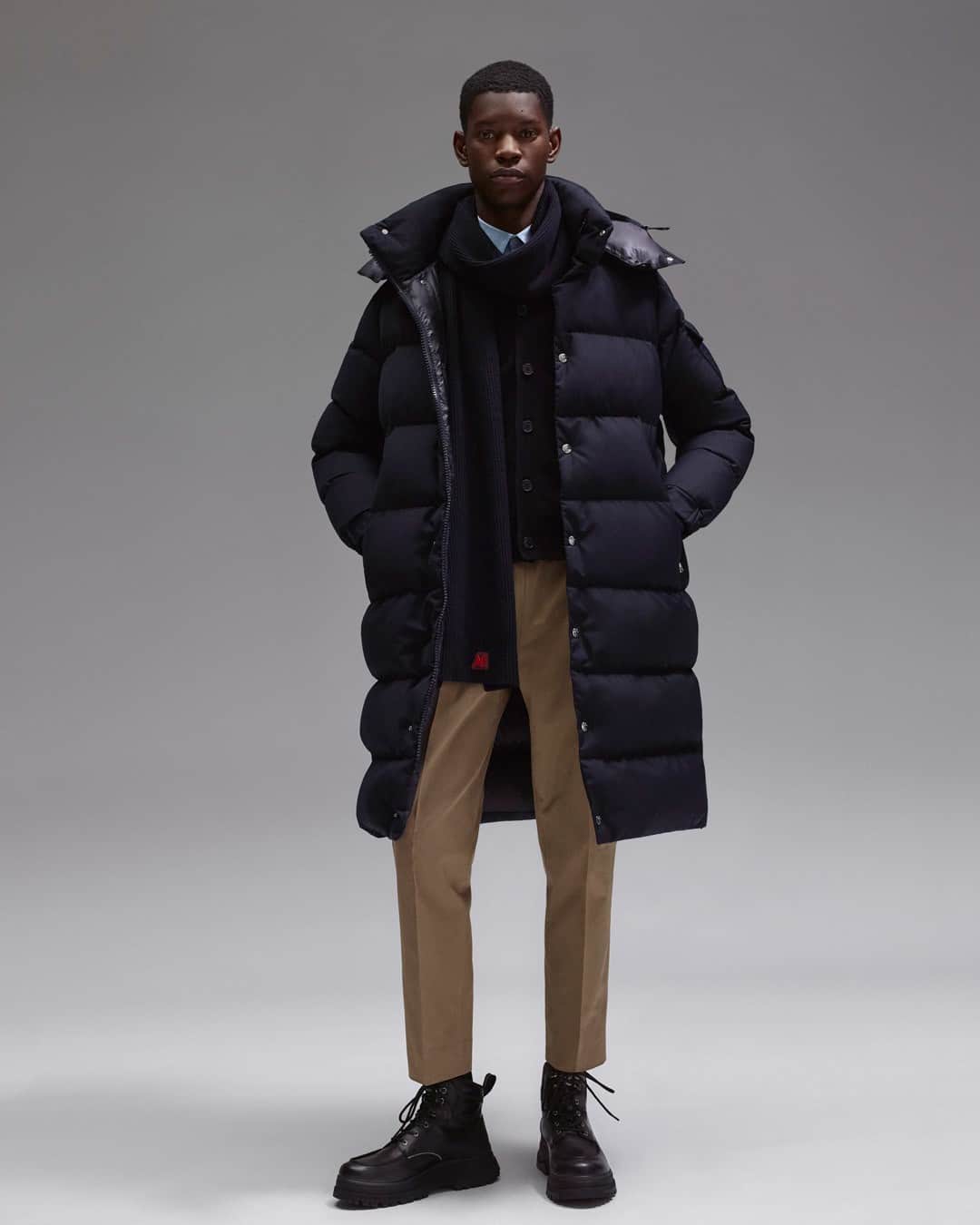 のインスタグラム：「Moncler is world-renowned for its superior craftsmanship, rich history and its effortless ability to merge function with fashion. Moncler's collections are worn in cities and mountains alike, designed for extreme protection and celebrates over half a century of expertise in producing innovative and technical apparel and lifestyle products. Discover new season ultra-modern and contemporary pieces for the functional wardrobe. @moncler #NewSeason」