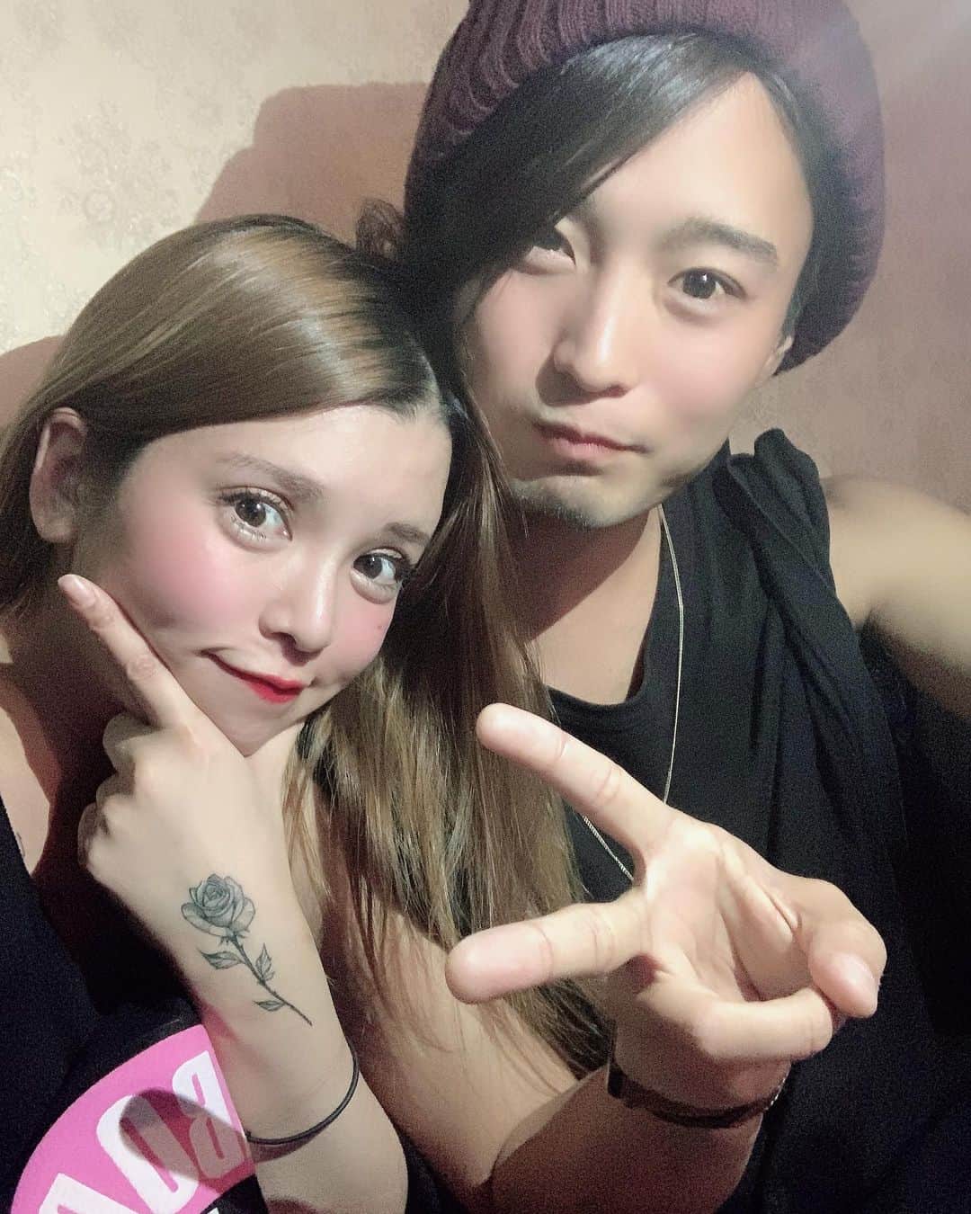坂口杏里のインスタグラム：「♥️♥️チアキくん♥️♥️  引く程イケメンが  インスタみて きてくれたぁぁあ😍  Bar Cachette(カシェット) 東京都新宿区歌舞伎町2-11-7 メトロビル4階 営業時間 1:00～7:00」