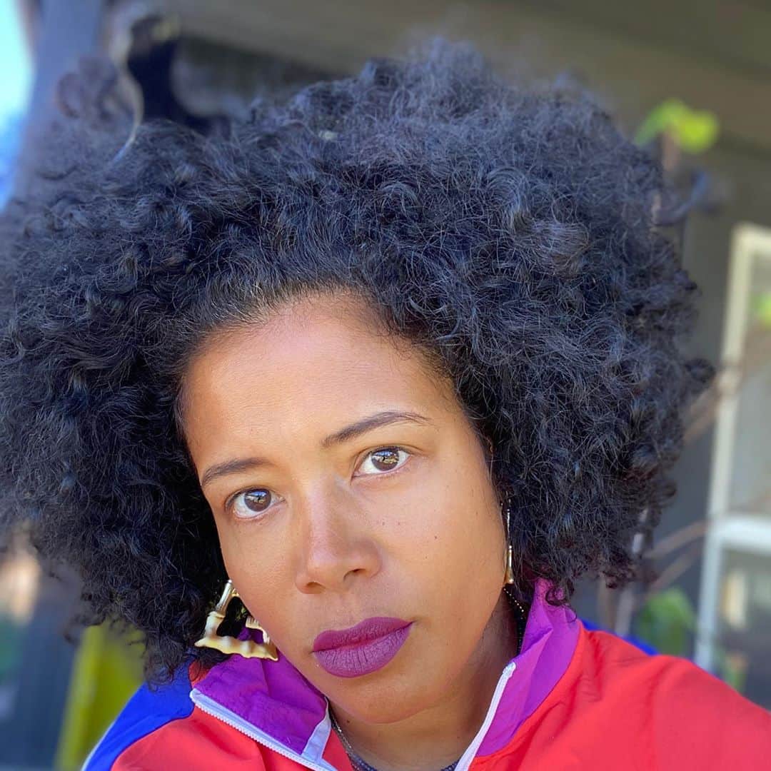 ケリスのインスタグラム：「Ok , step one . Get the lunatic racist sexist dictator out of office ✅ but let us not get complacent. The votes were too close for comfort . Let us use that fact as a reminder for where we are truly at. It is NOT good enough or acceptable to "go back to the way things were" this is just the beginning. No justice no peace .....」