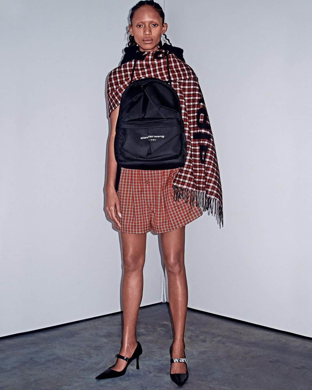 アレキサンダー・ワンのインスタグラム：「Business in the front.  Hooded Logo Scarf Wangsport Backpack Grace Mary Jane Pump   SHOT TO SHOP BY STEVEN KLEIN.」